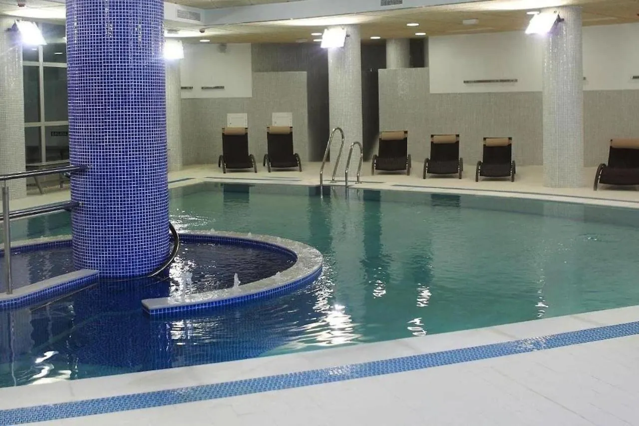 110 - Beach Two-Bedroom Apartment Estepona