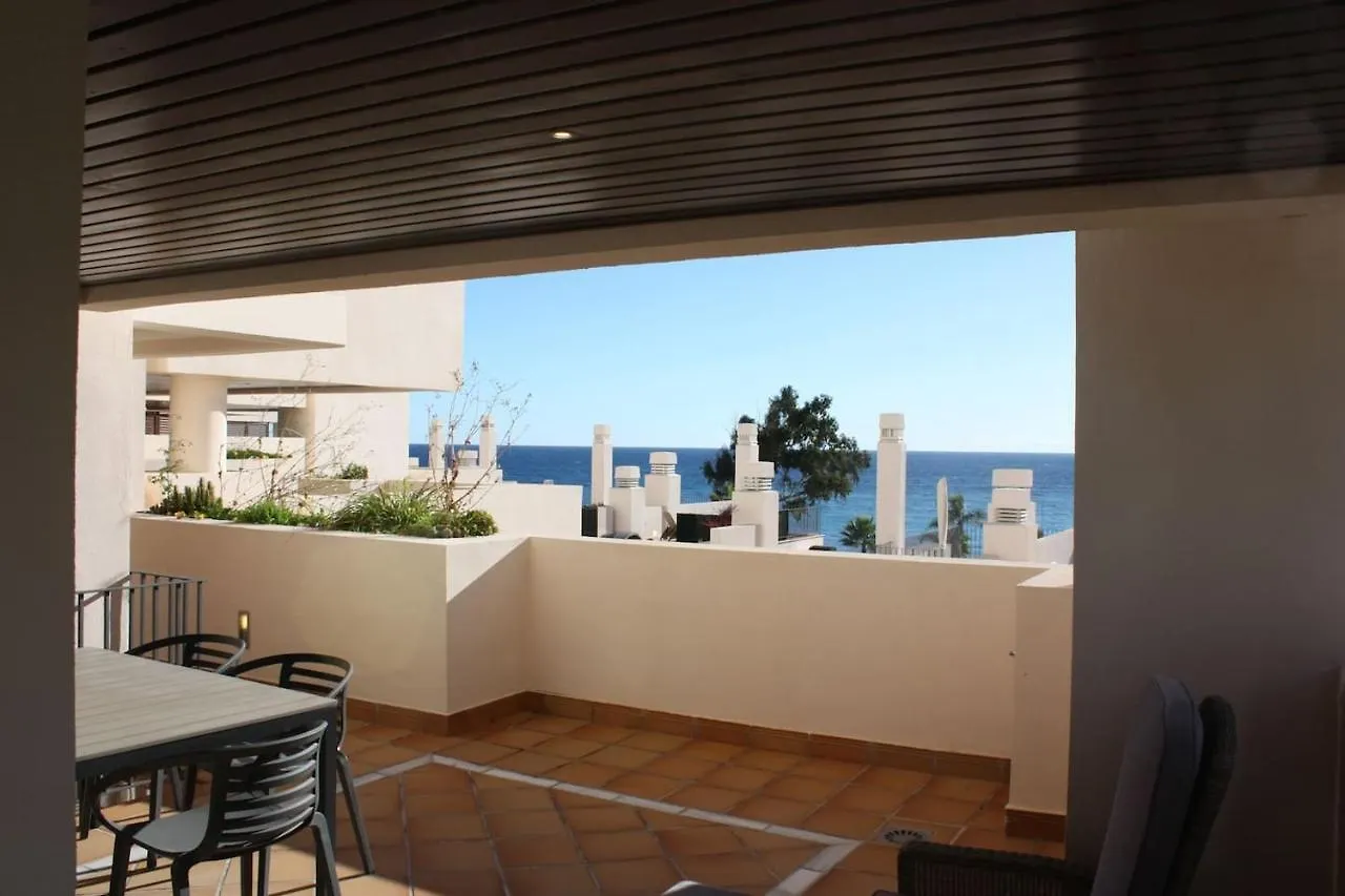 110 - Beach Two-Bedroom Apartment Estepona 0*,